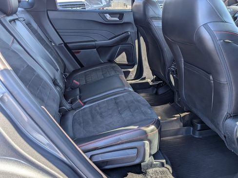 Used 2022 Ford Escape SEL w/ SEL Stealth AWD Package image 25