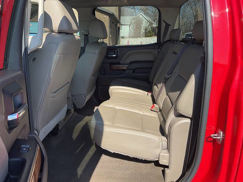 Used 2017 GMC Sierra 1500 SLT w/ Suspension Package, Off-Road image 27