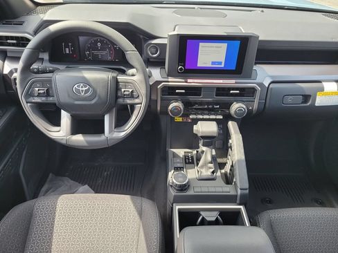 New 2026 Toyota 4Runner SR5 AWD/4WD image 28
