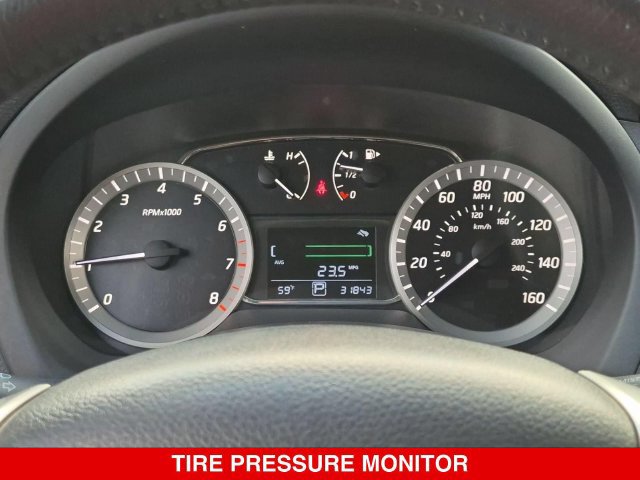 Used 2014 Nissan Sentra SR w/ SR Driver Package FWD image 22