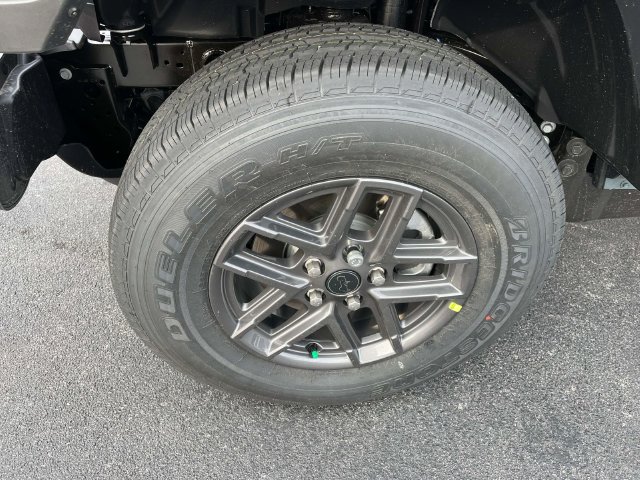 New 2026 Jeep Gladiator Sport AWD/4WD image 9