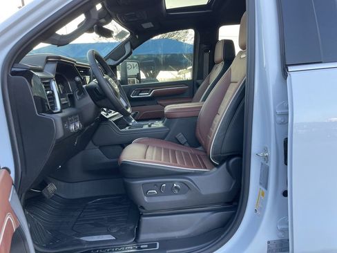 New 2026 GMC Sierra 2500 Denali Ultimate image 9