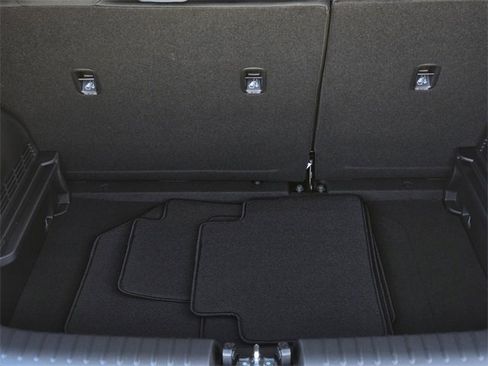 Certified 2025 Kia Soul LX image 9