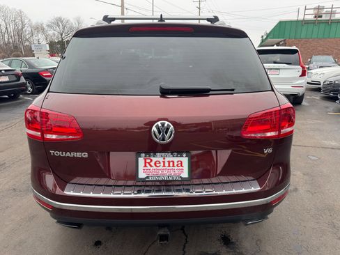 Used 2017 Volkswagen Touareg Executive image 8