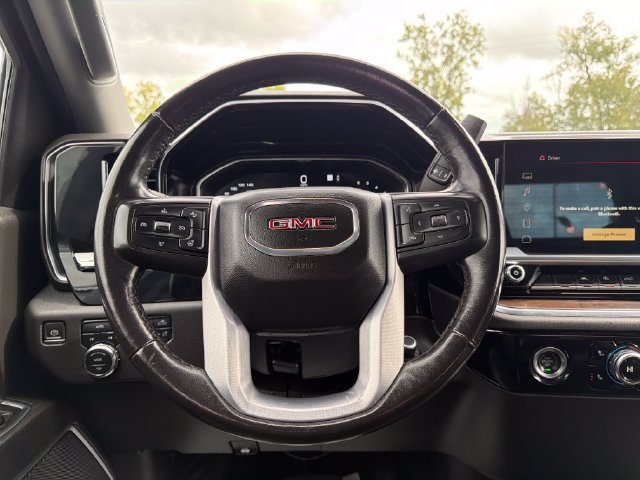 Used 2022 GMC Sierra 1500 SLT AWD/4WD image 21