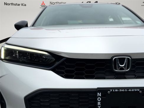 Used 2025 Honda Civic Sport image 25