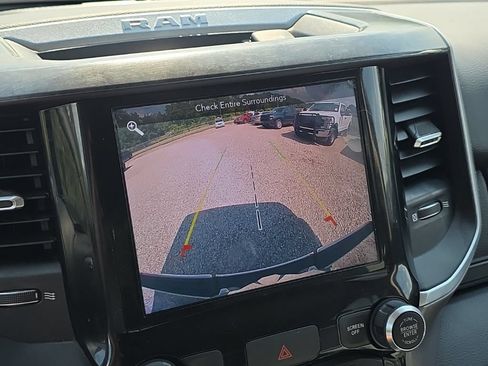 Used 2019 RAM 1500 Big Horn AWD/4WD image 26