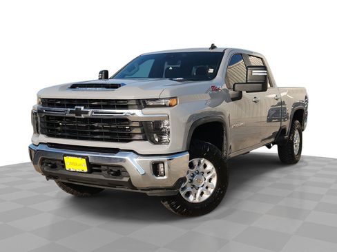 Used 2024 Chevrolet Silverado 2500 LT AWD/4WD image 1