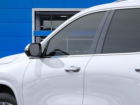 New 2026 Buick Enclave Avenir w/ Super Cruise Package image 12