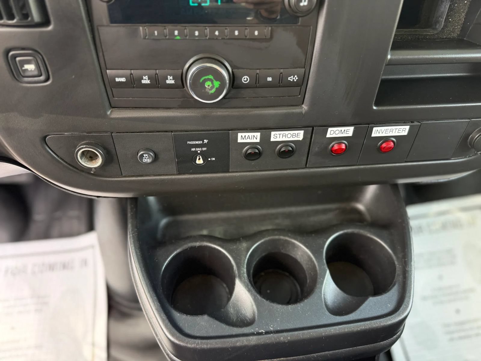 Used 2013 Chevrolet Express 2500 RWD image 21
