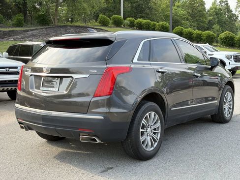 Used 2019 Cadillac XT5 Luxury FWD image 5