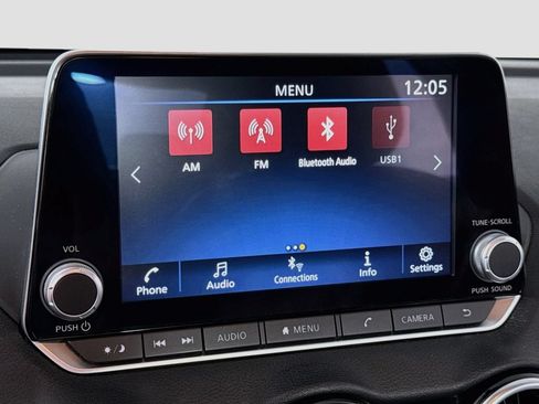 Used 2024 Nissan Sentra SV FWD image 26