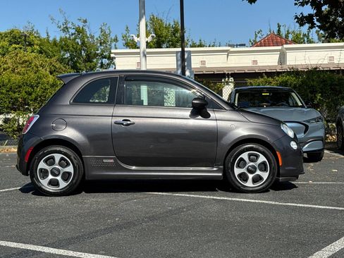 Used 2014 FIAT 500 e FWD image 3