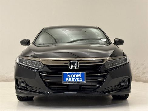 Certified 2022 Honda Accord Sport image 3