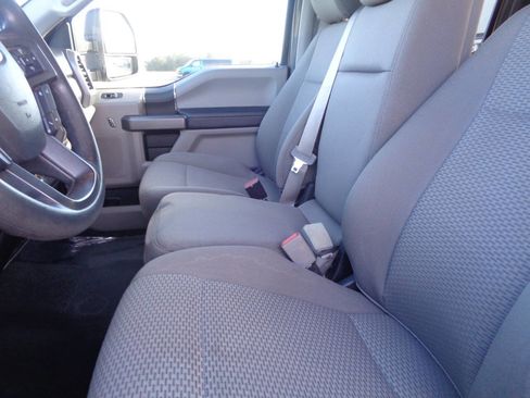 Used 2019 Ford F250 XLT image 49