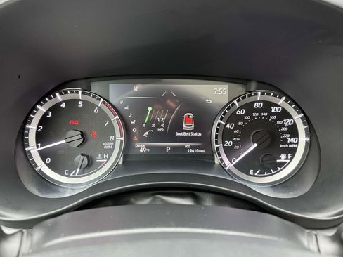 Used 2023 Toyota Highlander XLE image 30