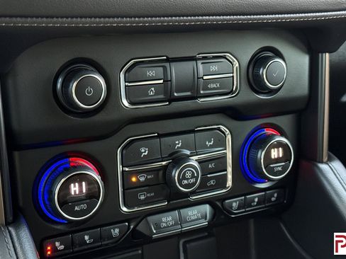 Certified 2022 Chevrolet Suburban High Country image 25