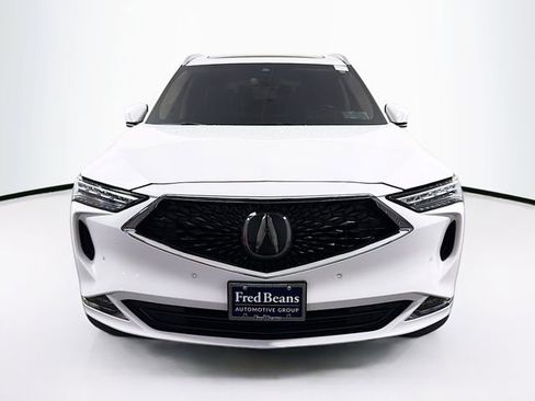 Used 2023 Acura MDX SH-AWD w/ Advance Package image 2