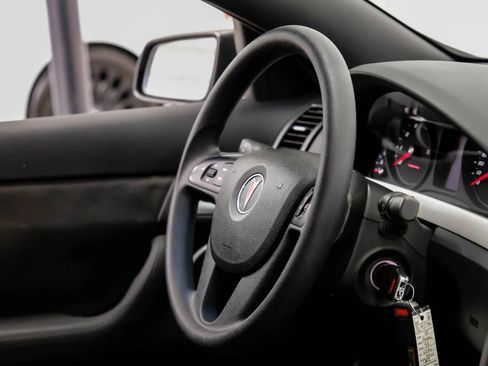 Used 2008 Pontiac G8 RWD image 14