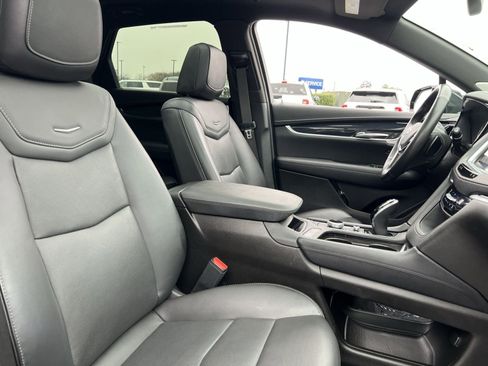 Used 2023 Cadillac XT5 Premium Luxury image 27
