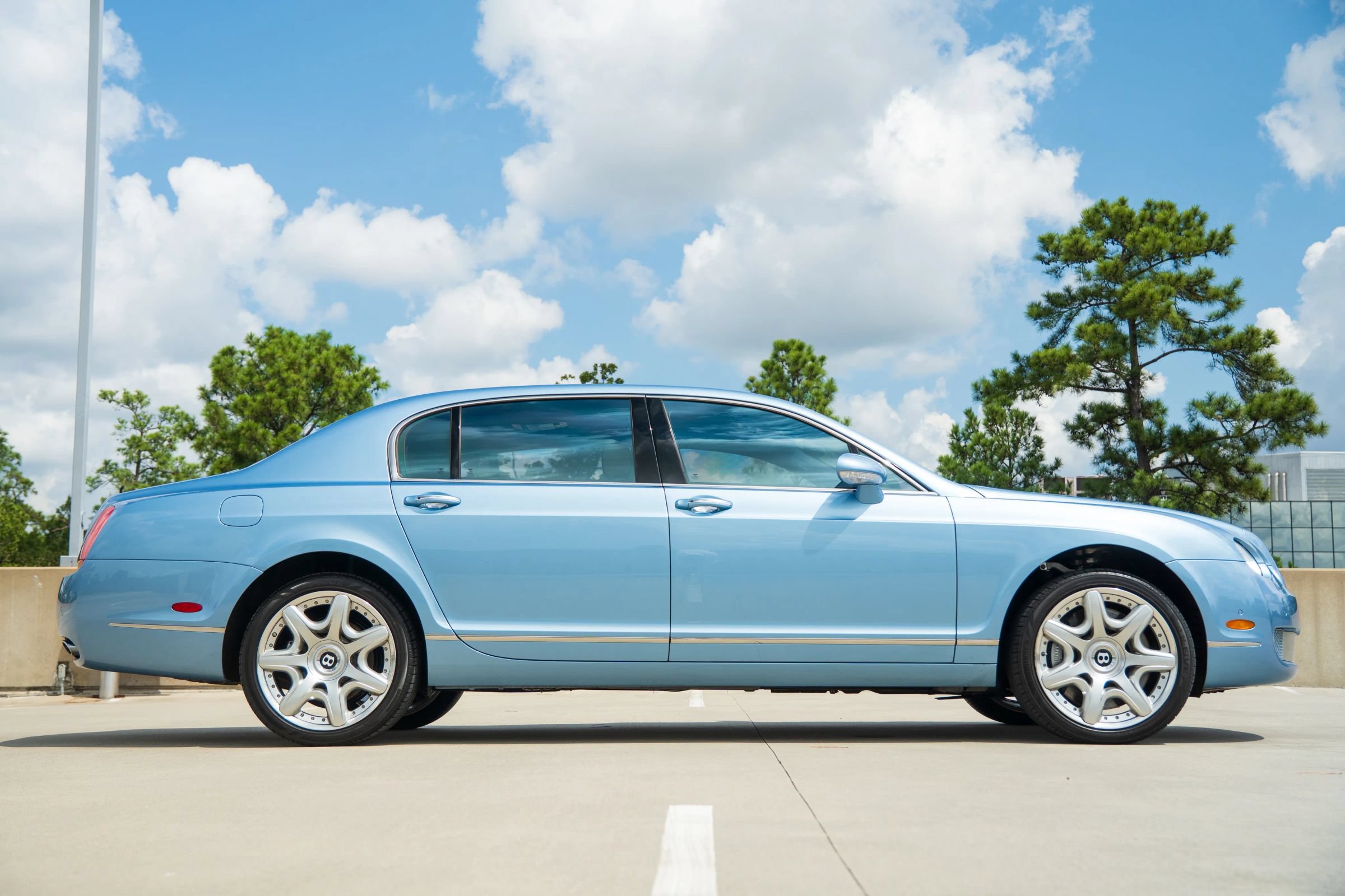 Used 2006 Bentley Flying Spur Flying Spur AWD/4WD image 16
