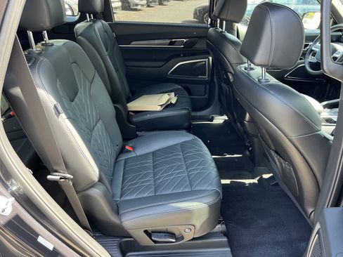 Used 2025 Kia Telluride SX Prestige X-Line AWD/4WD image 15