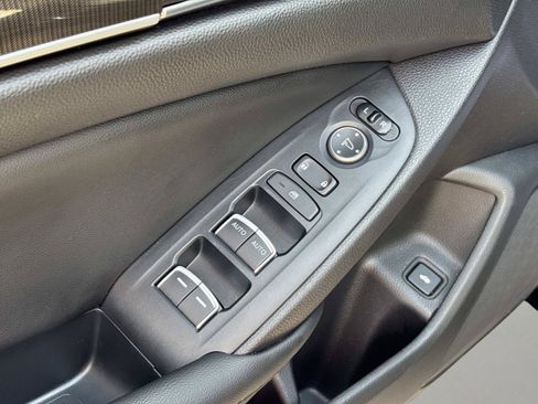 Used 2022 Honda Accord Sport image 21