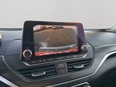 Used 2023 Nissan Altima 2.5 SV image 40