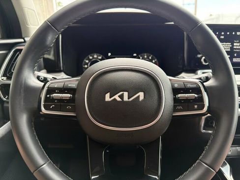 Used 2023 Kia Sorento SX FWD image 29