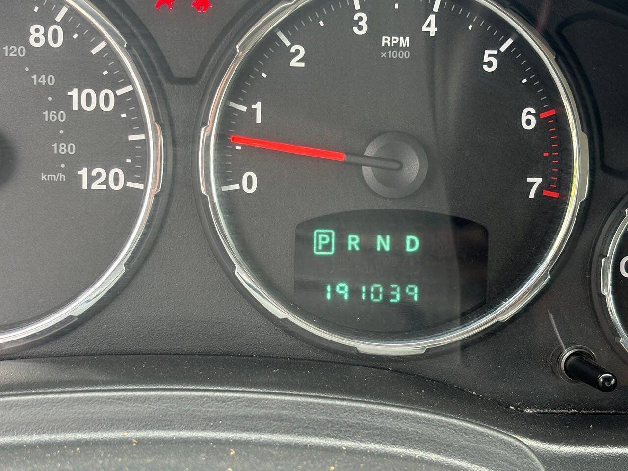 Used 2010 Jeep Liberty Sport AWD/4WD image 16