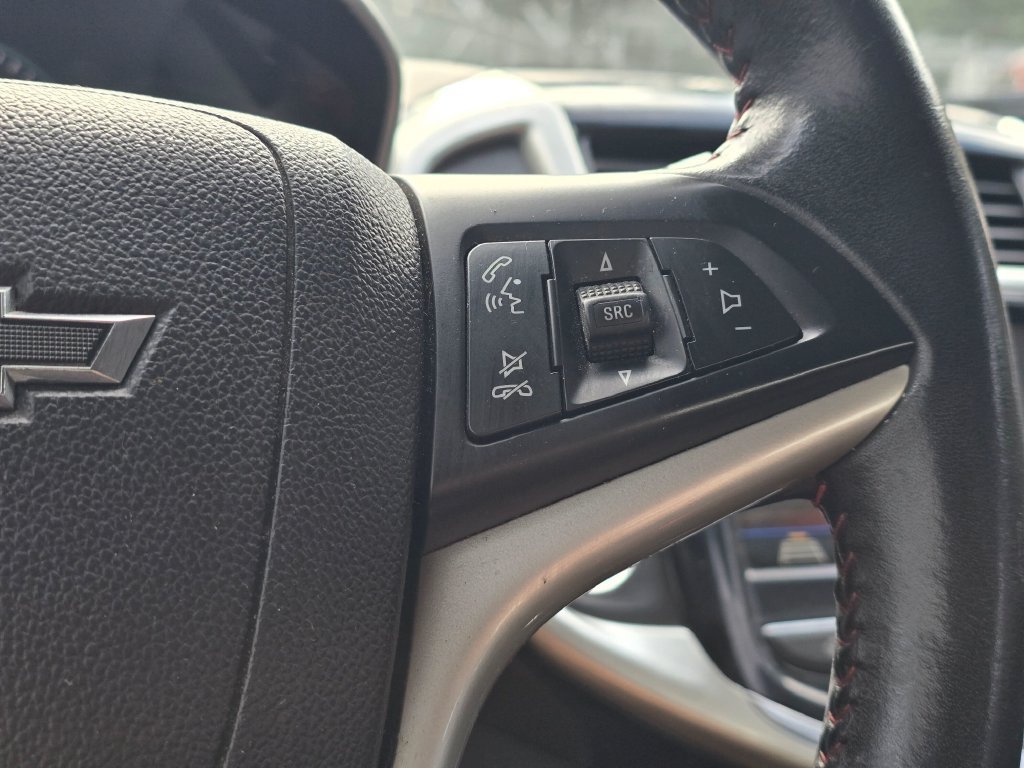 Used 2018 Chevrolet Sonic LT w/ Convenience Package FWD image 18
