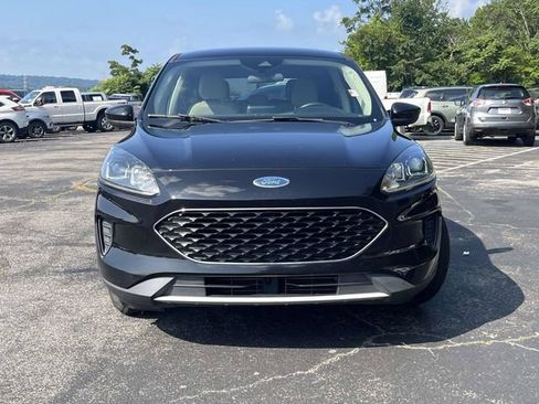 Used 2020 Ford Escape SE FWD image 11