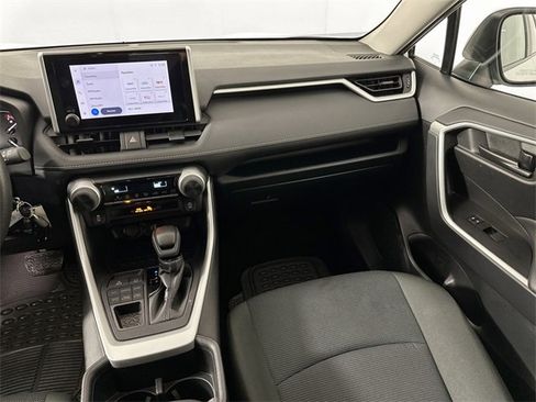 Used 2025 Toyota RAV4 LE image 24