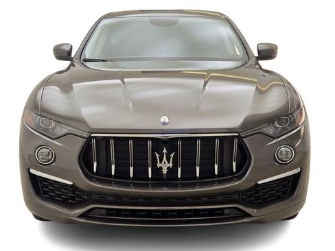 Certified 2022 Maserati Levante GT AWD/4WD image 2