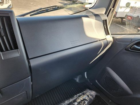 New 2025 Chevrolet Low Cab Forward image 20