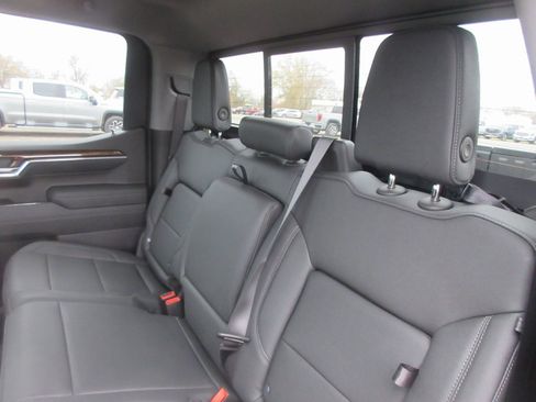 New 2026 GMC Sierra 1500 Elevation w/ Elevation Premium Package image 15