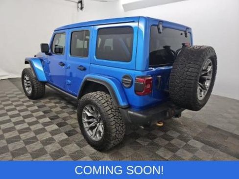 Used 2022 Jeep Wrangler Unlimited Rubicon w/ Xtreme Recon 35" Tire Package AWD/4WD image 4