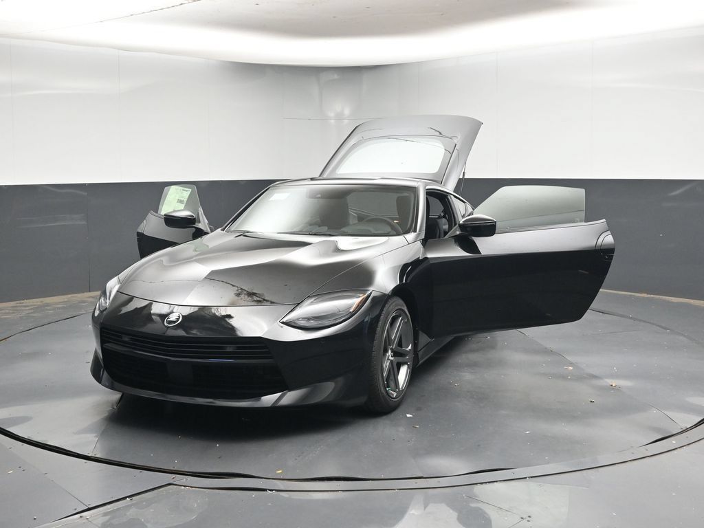 Used 2027 Nissan Z Sport RWD image 43