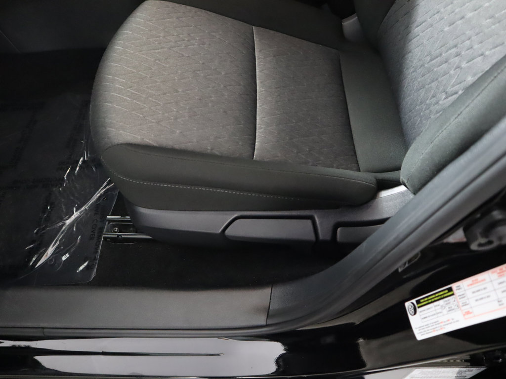 Used 2026 Nissan Sentra SV w/ Floor Mat Package FWD image 28