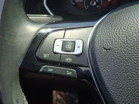 Used 2020 Volkswagen Jetta SE w/ SE Cold Weather Package FWD image 22