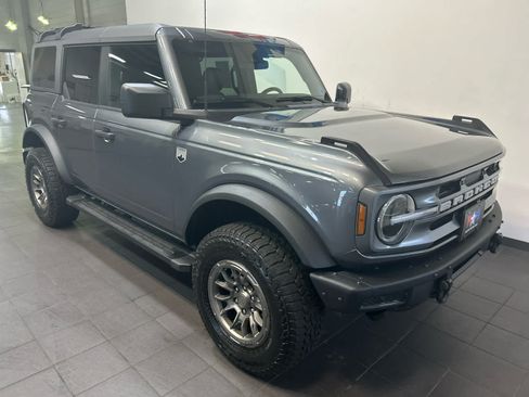 Used 2024 Ford Bronco Big Bend AWD/4WD image 2