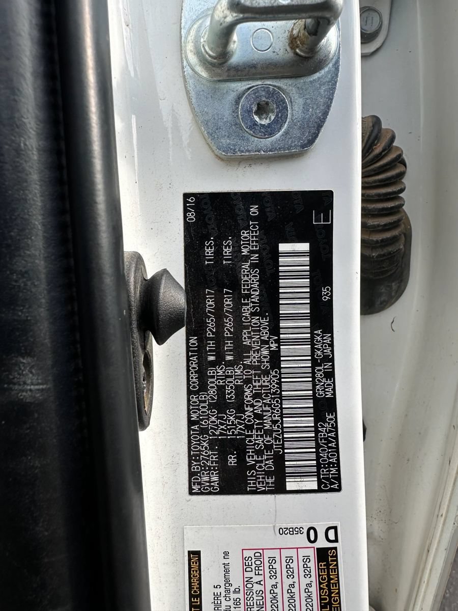 Used 2016 Toyota 4Runner SR5 RWD image 8