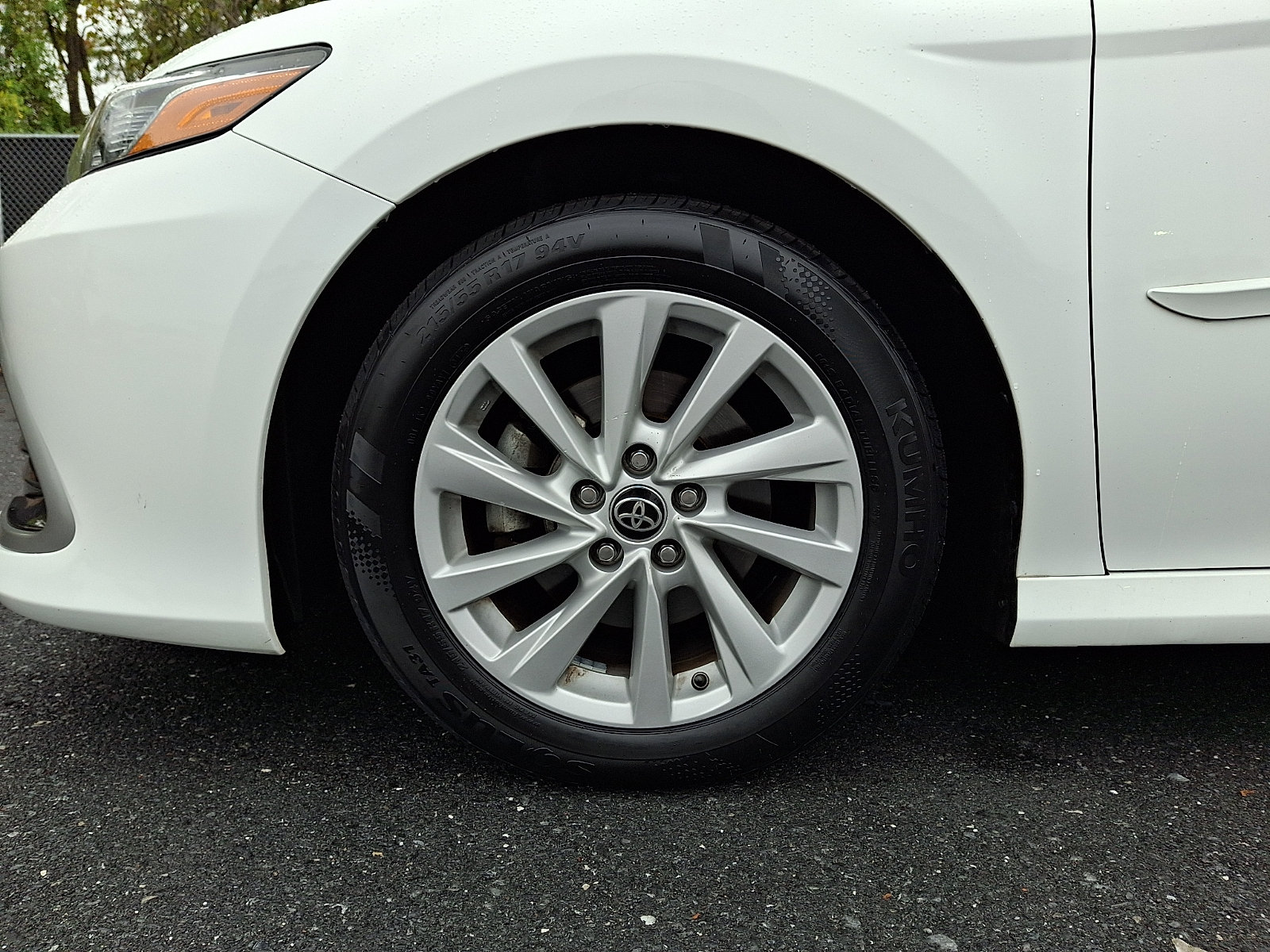 Used 2022 Toyota Camry LE FWD image 9