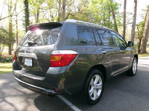 Used 2010 Toyota Highlander Limited image 6