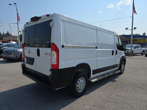 Used 2023 RAM ProMaster 2500 image 3