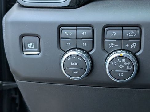 New 2026 GMC Sierra 1500 AT4X AWD/4WD image 17
