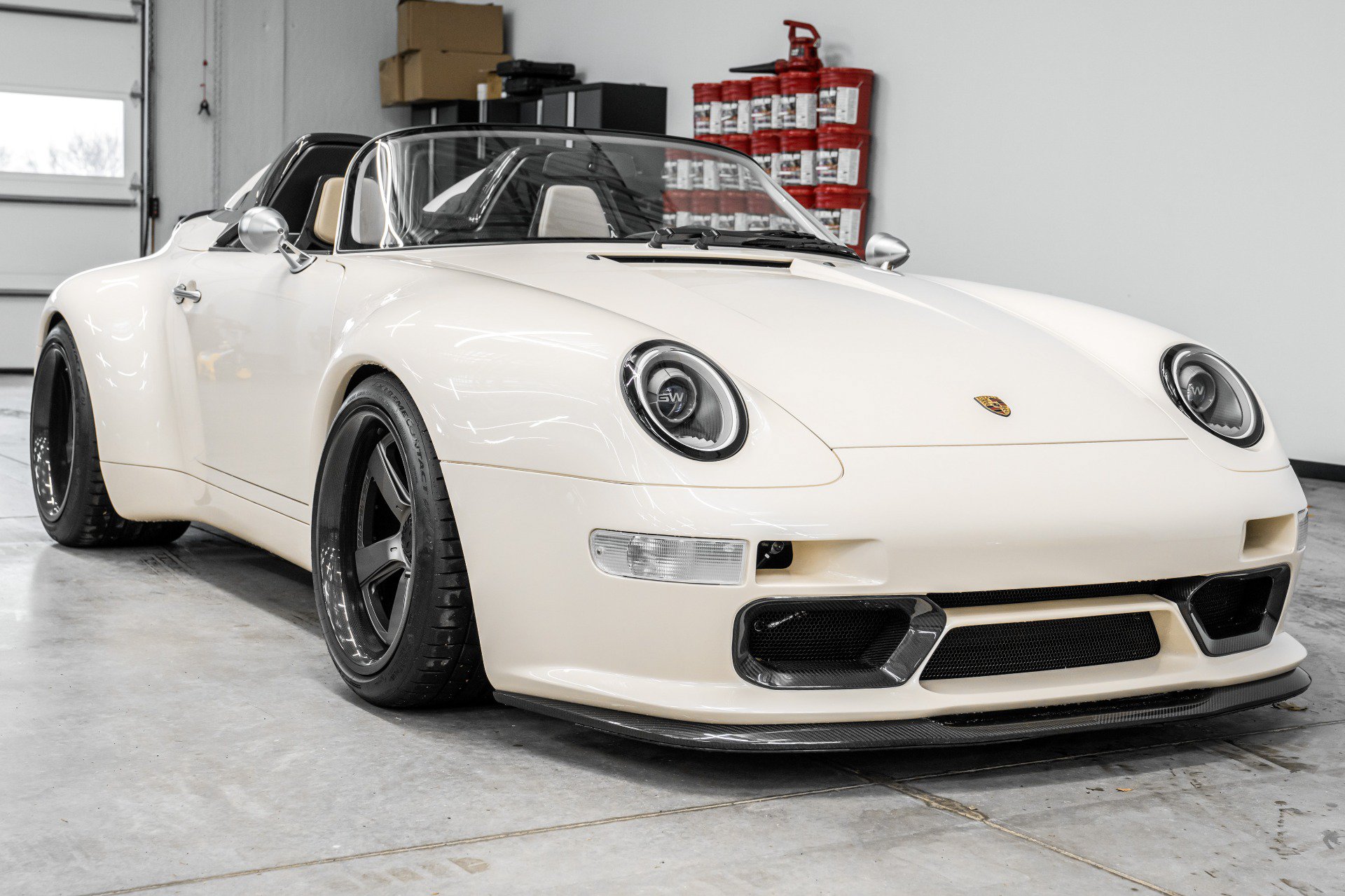 Used 1997 Porsche 911 Cabriolet image 3