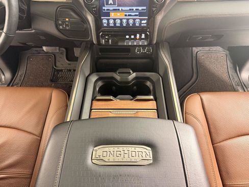 Used 2020 RAM 2500 Limited AWD/4WD image 33