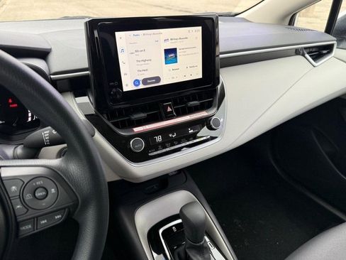 New 2026 Toyota Corolla LE image 18