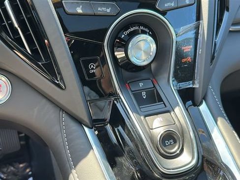 New 2026 Acura RDX SH-AWD image 19